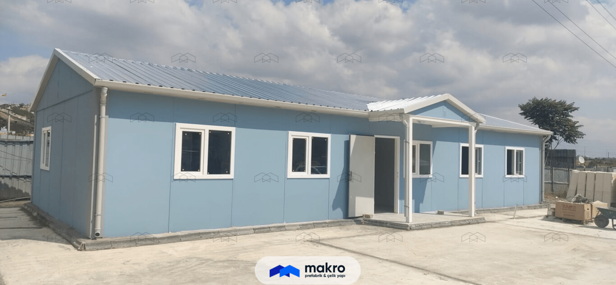 Can a Prefabricated Construction Site Building be Used in a Military Barracks?