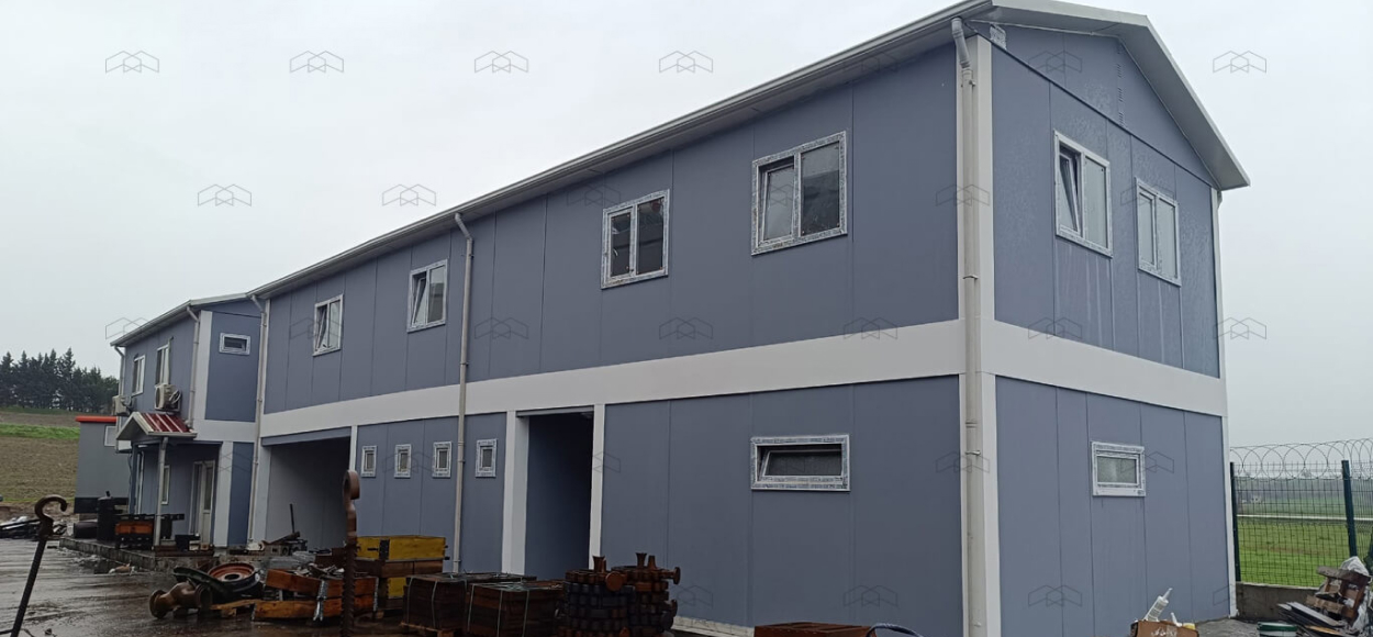 İki Katlı Prefabrik Yatakhanelerin Yapım Aşamaları Nelerdir?
