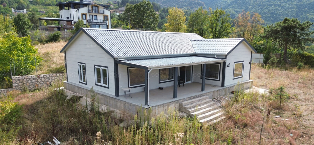 Prefabrik Evlerin Çatıları Ne Kadar Dayanıklıdır?