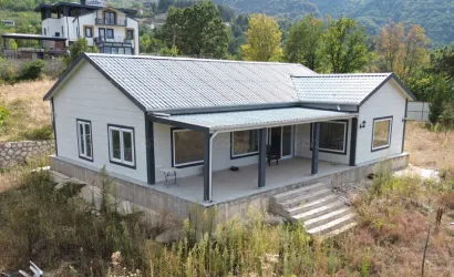Prefabrik Evlerin Çatıları Ne Kadar Dayanıklıdır?