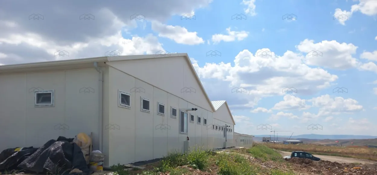 What Is Inside Prefabricated Construction Site Buildings?
